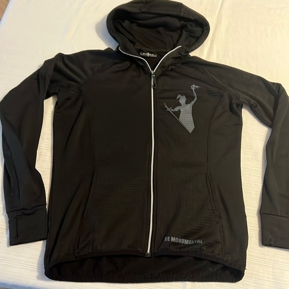 Fossa zip jacket - Picture 1 of 9